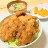 チキンカツ丼 【男一人の休日昼食】